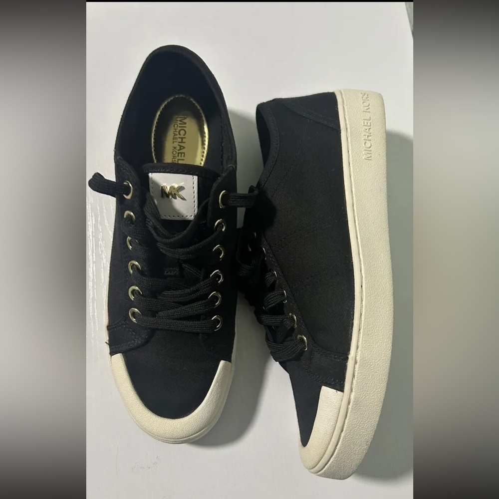 Michael Kors Harlen Twill Sneaker Black Size 6M MK sneakers women